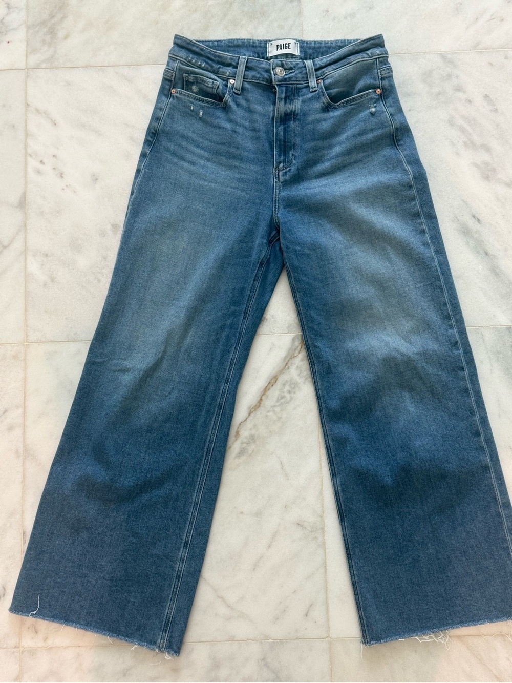 PAIGE Anessa Wide-Leg High-Rise cropped Jeans in Faded Blue Denim